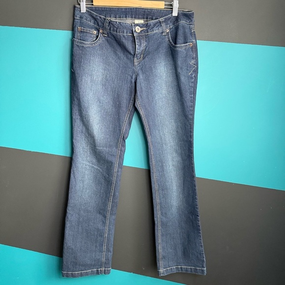 Vintage Women's Blue Flare Jeans size 11 - Picture 1 of 8